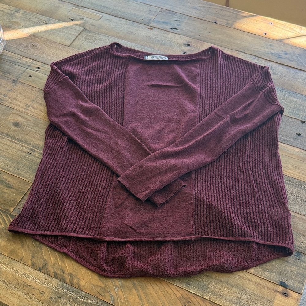 Jennifer Lopez Deep Red Knit Sweater - Picture 1 of 7